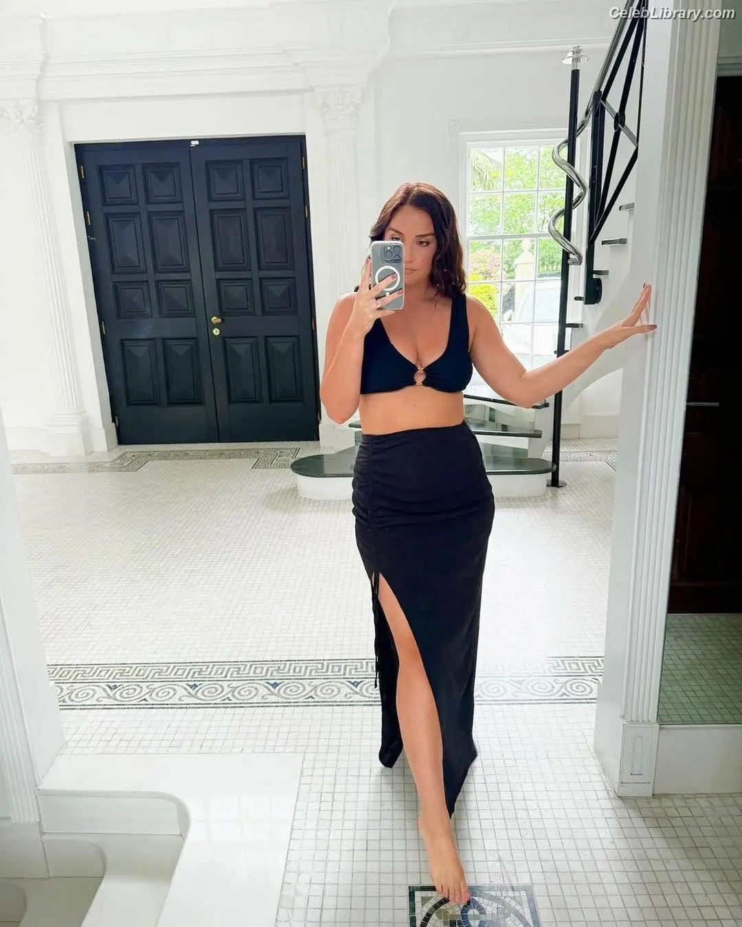 Jacqueline Jossa photo 22 of 528