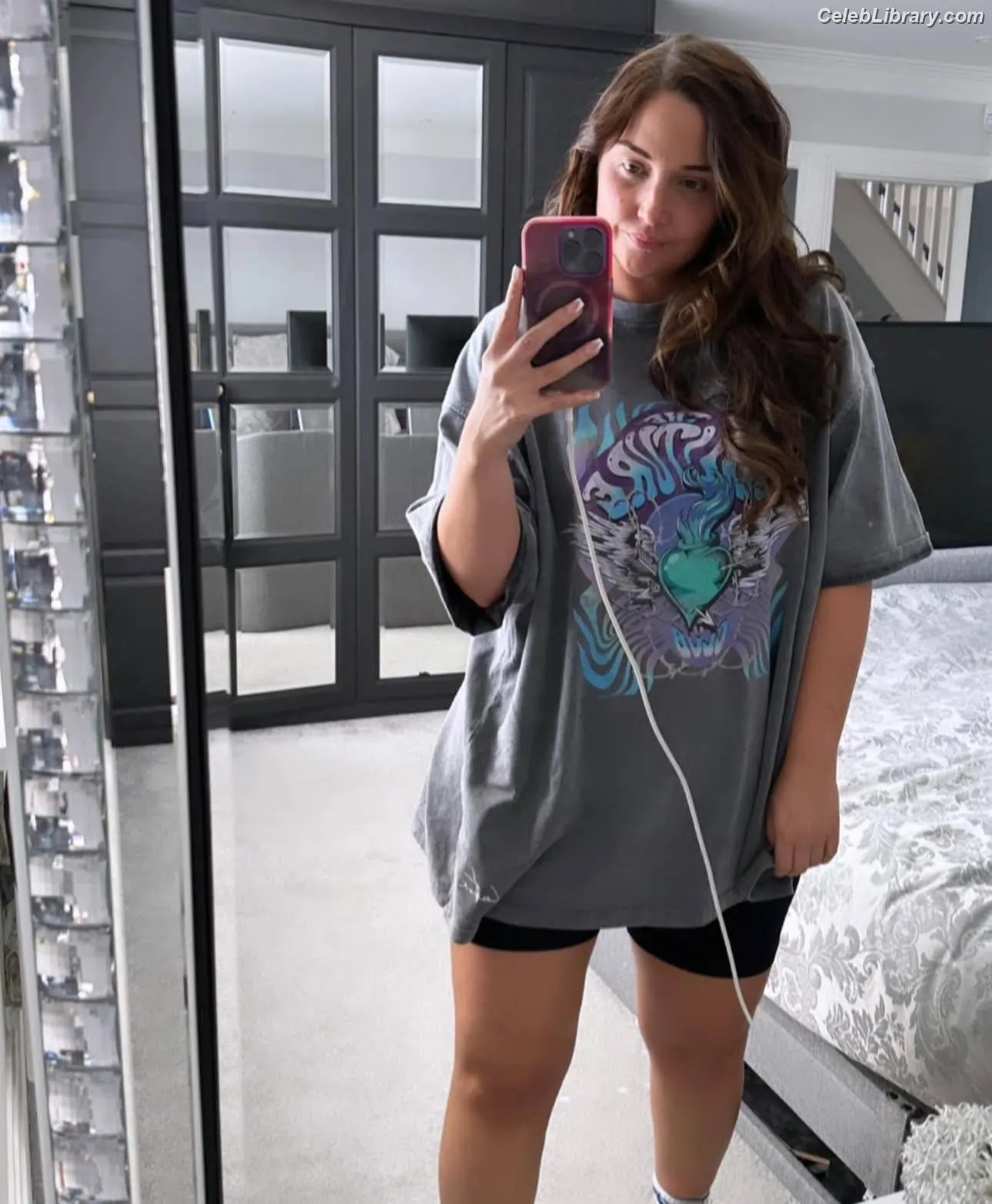 Jacqueline Jossa photo 16 of 528