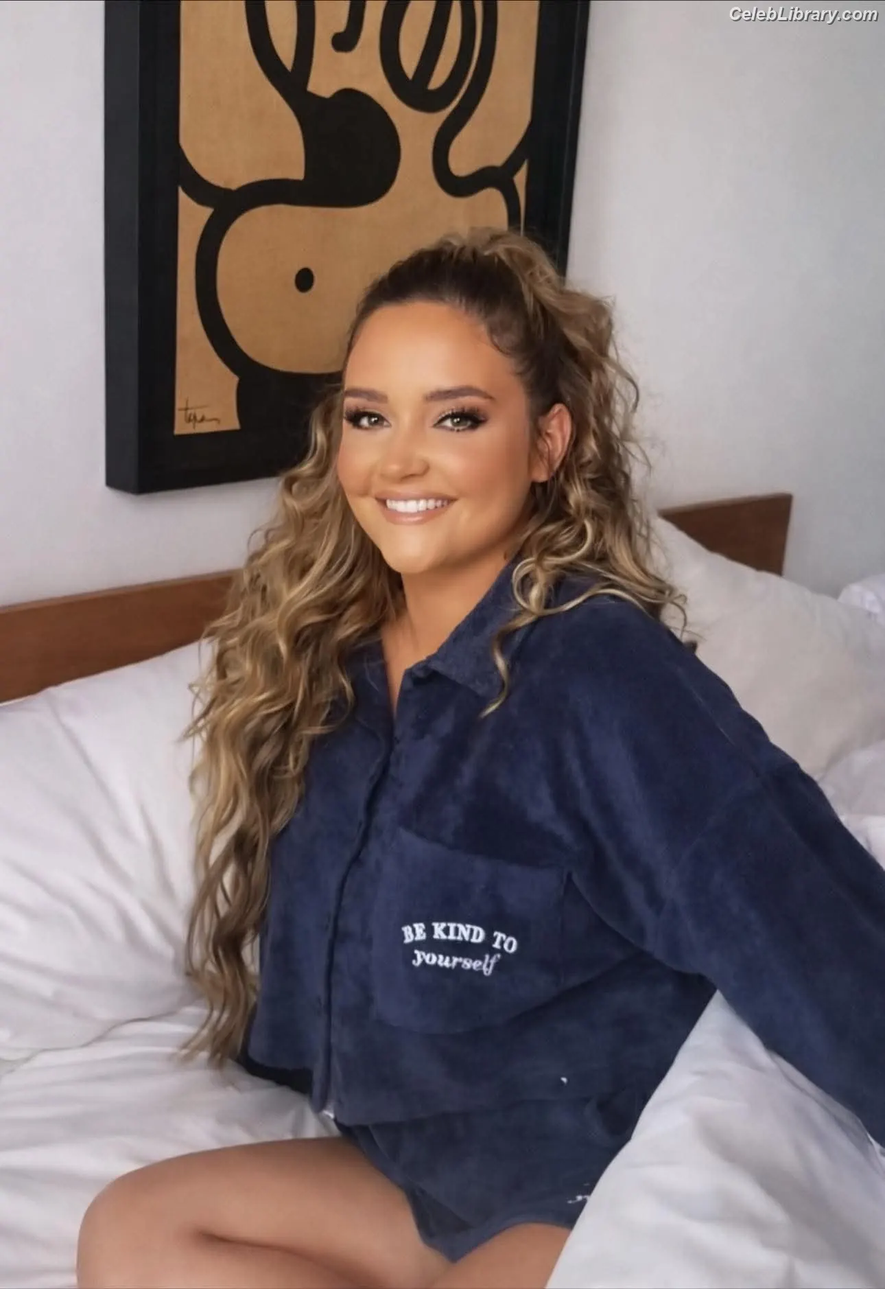 Jacqueline Jossa photo 23 of 528