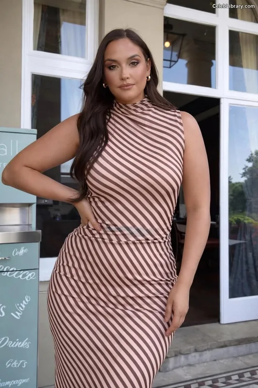 Jacqueline Jossa photo 9 of 529