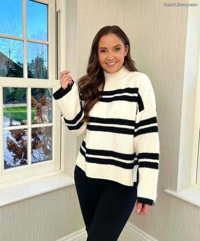 Jacqueline Jossa photo 9 of 529