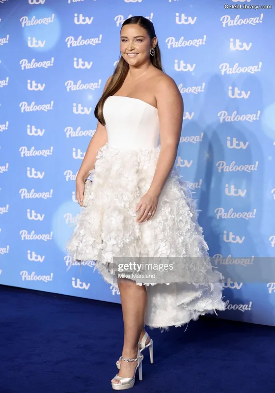 Jacqueline Jossa photo 22 of 529