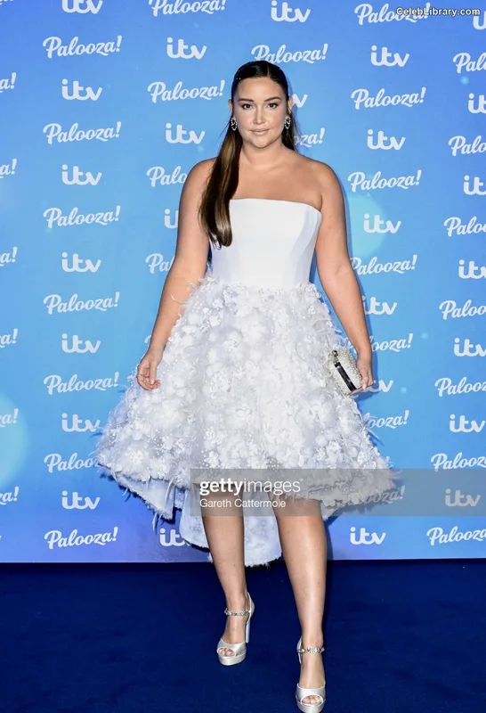 Jacqueline Jossa photo 12 of 529