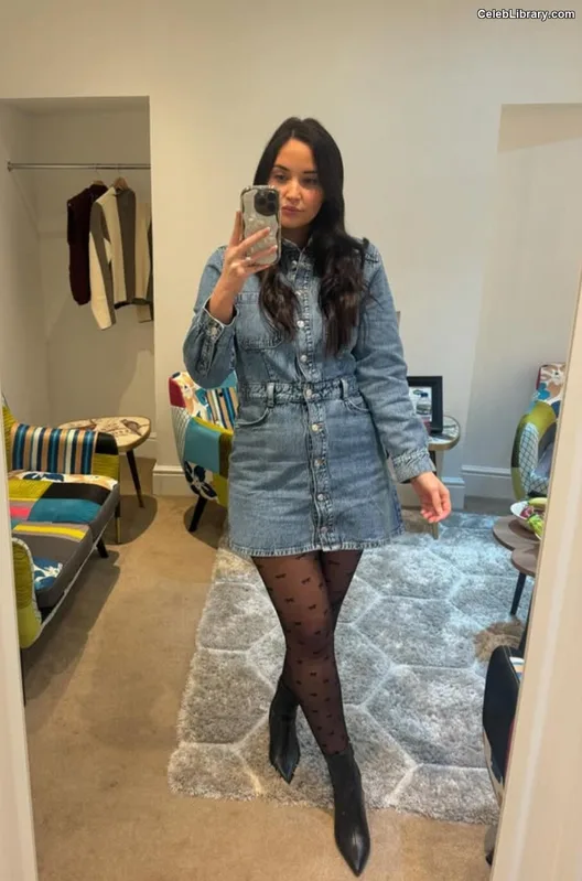 Jacqueline Jossa photo 10 of 529