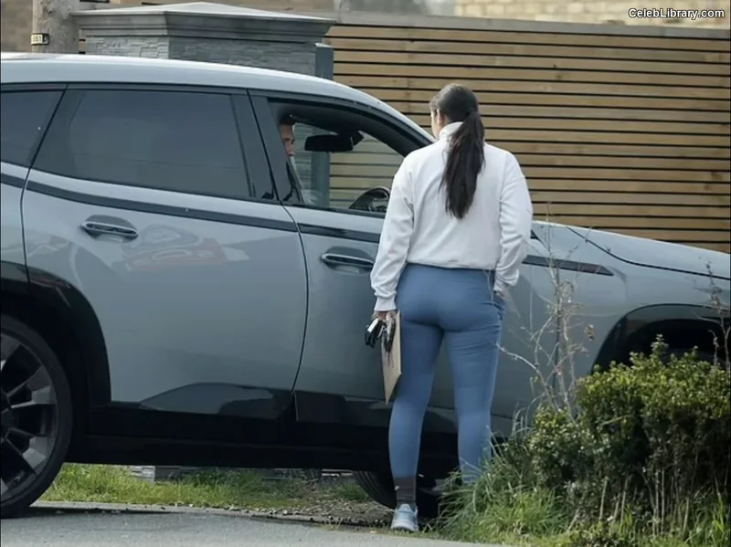 Jacqueline Jossa photo 4 of 529