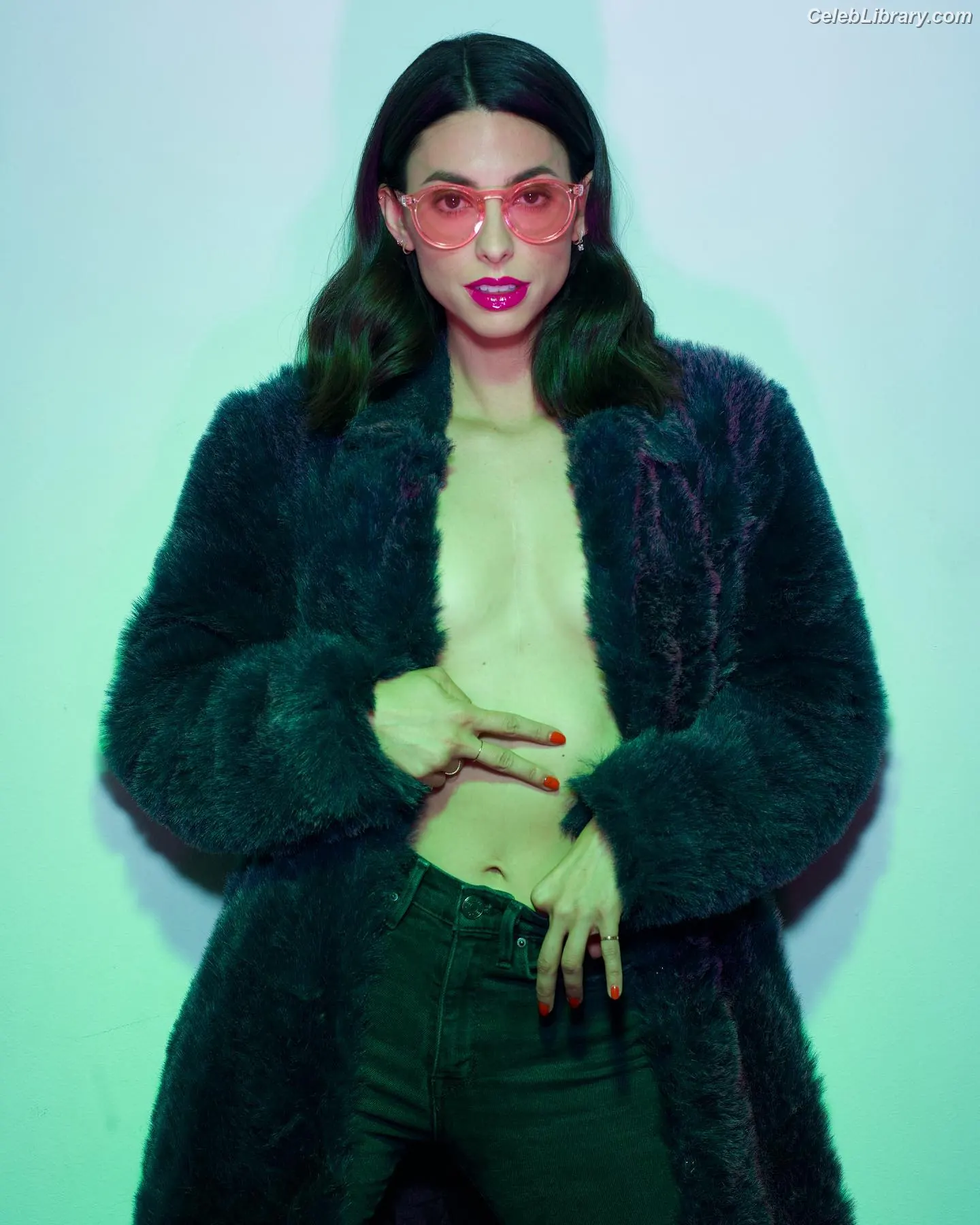 Jade Catta-Preta photo 18 of 83