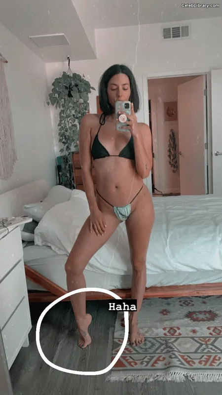 Jade Catta-Preta photo 13 of 81
