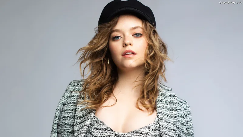 Jade Pettyjohn photo 17 of 26