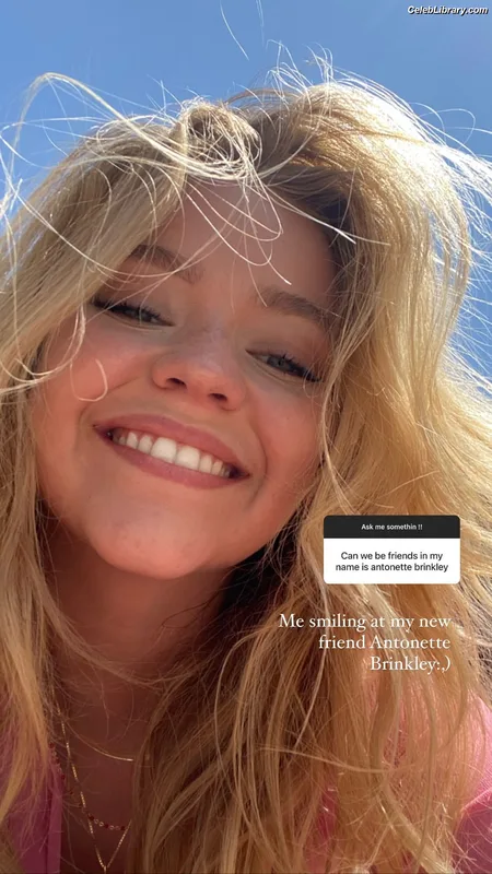 Jade Pettyjohn photo 2 of 26