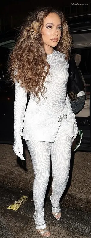 Jade Thirlwall photo 7 of 475