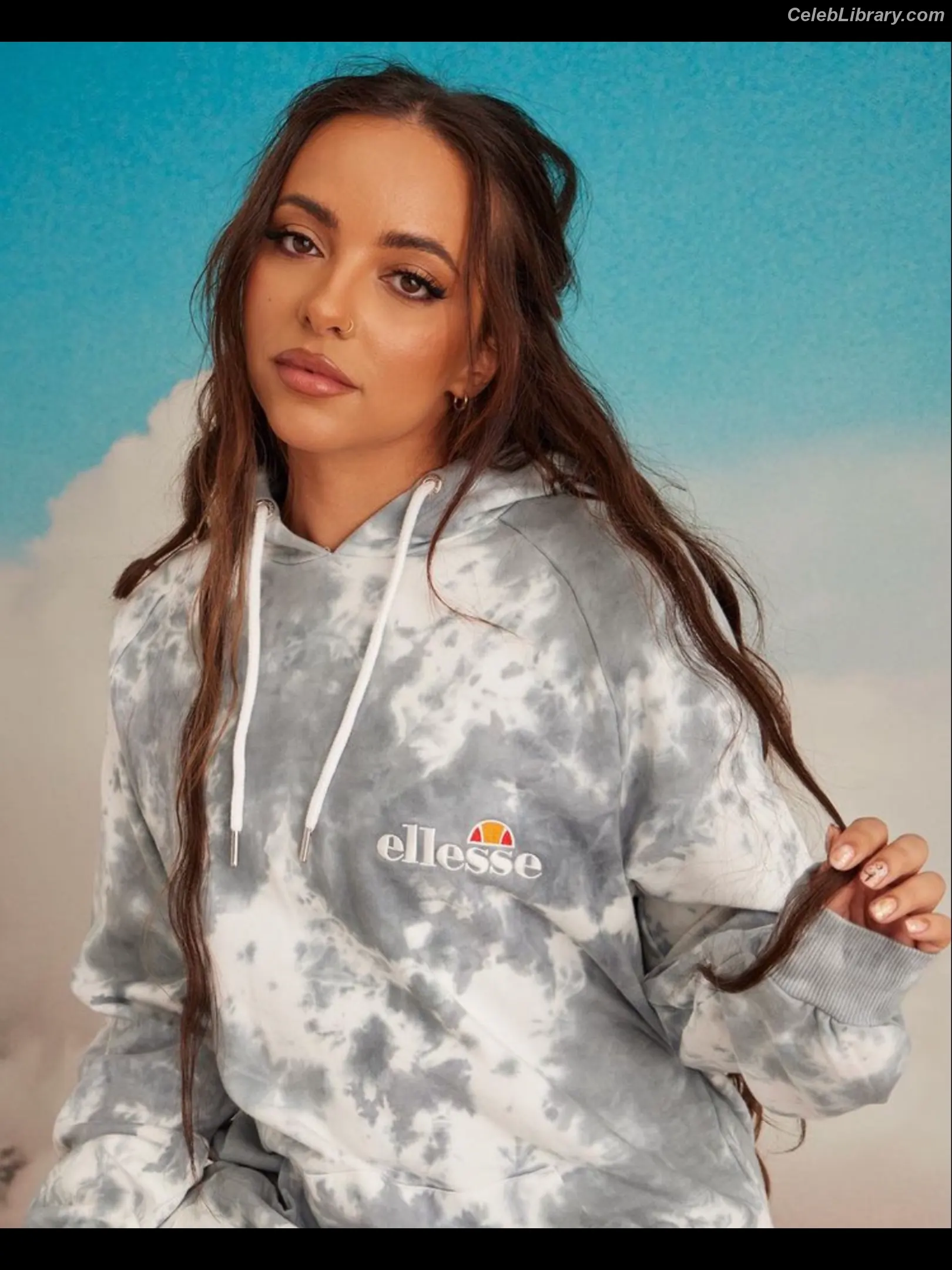 Jade Thirlwall photo 14 of 475