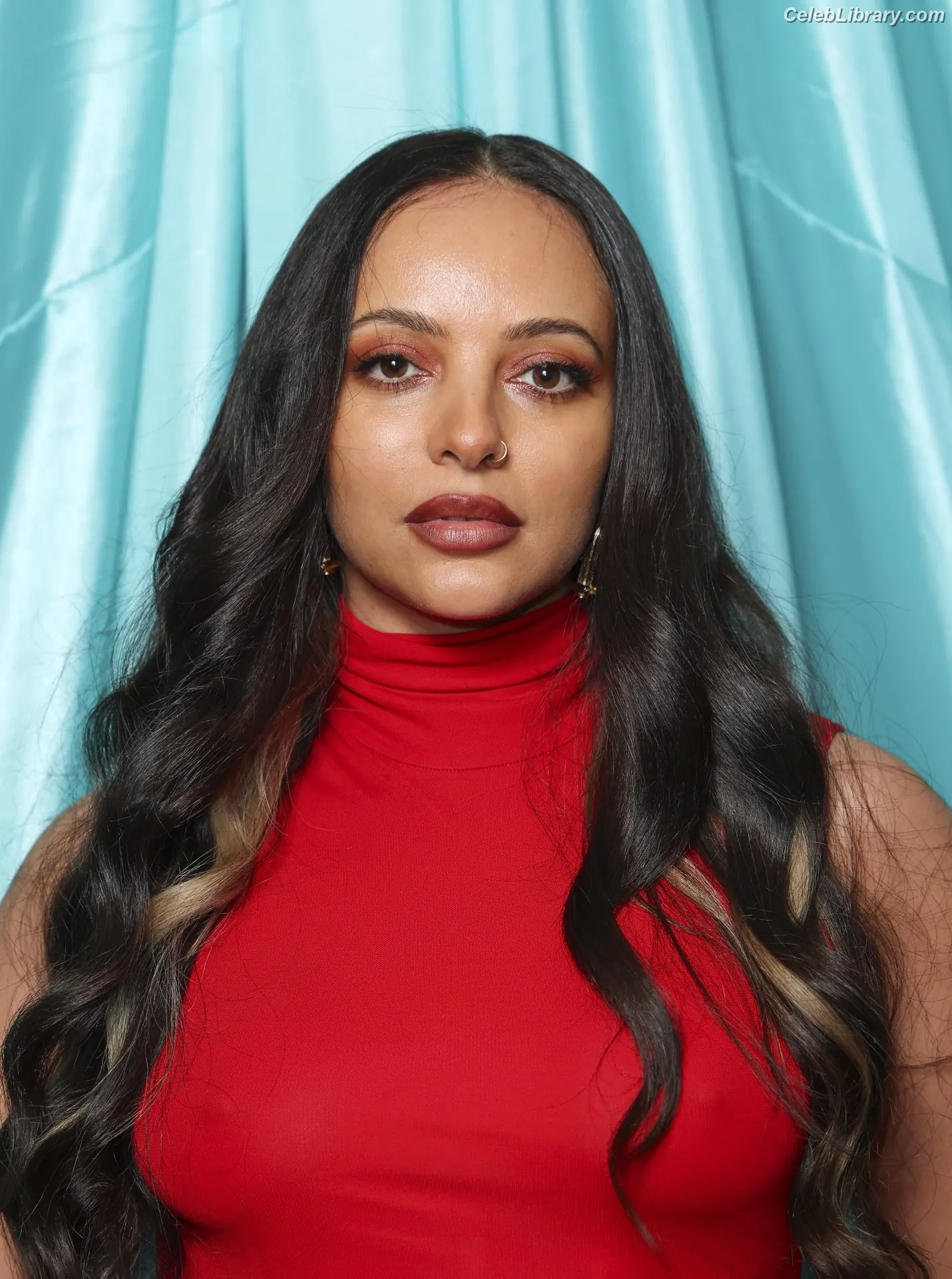 Jade Thirlwall photo 21 of 475