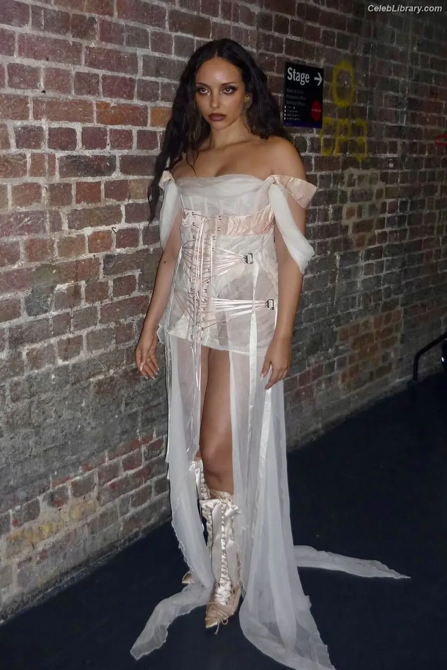 Jade Thirlwall photo 20 of 475