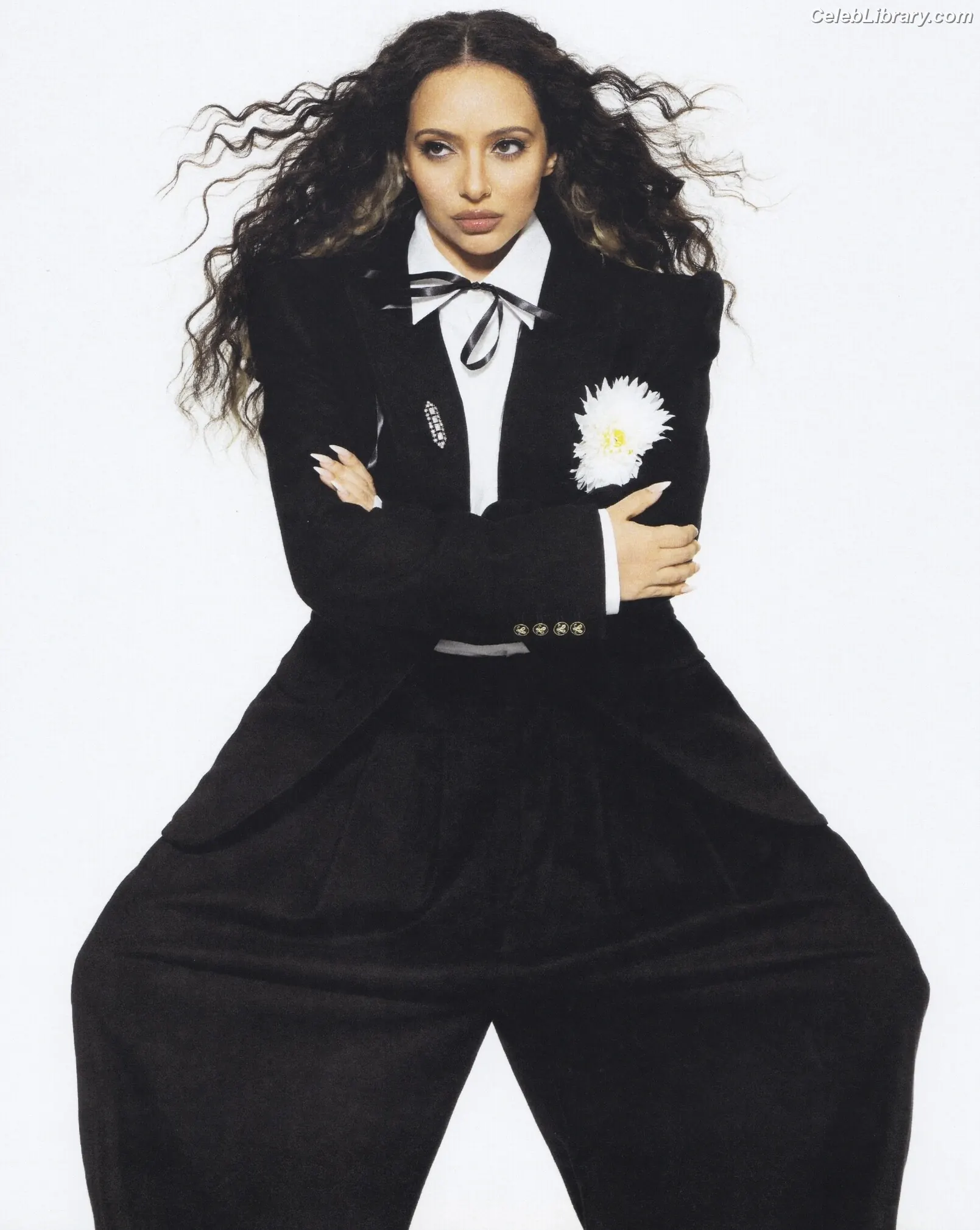 Jade Thirlwall photo 6 of 475