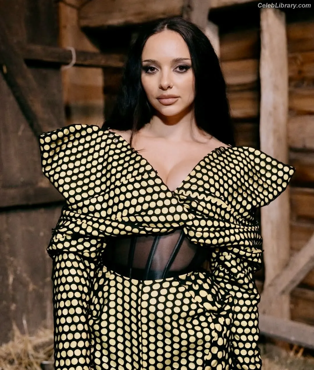 Jade Thirlwall photo 21 of 475