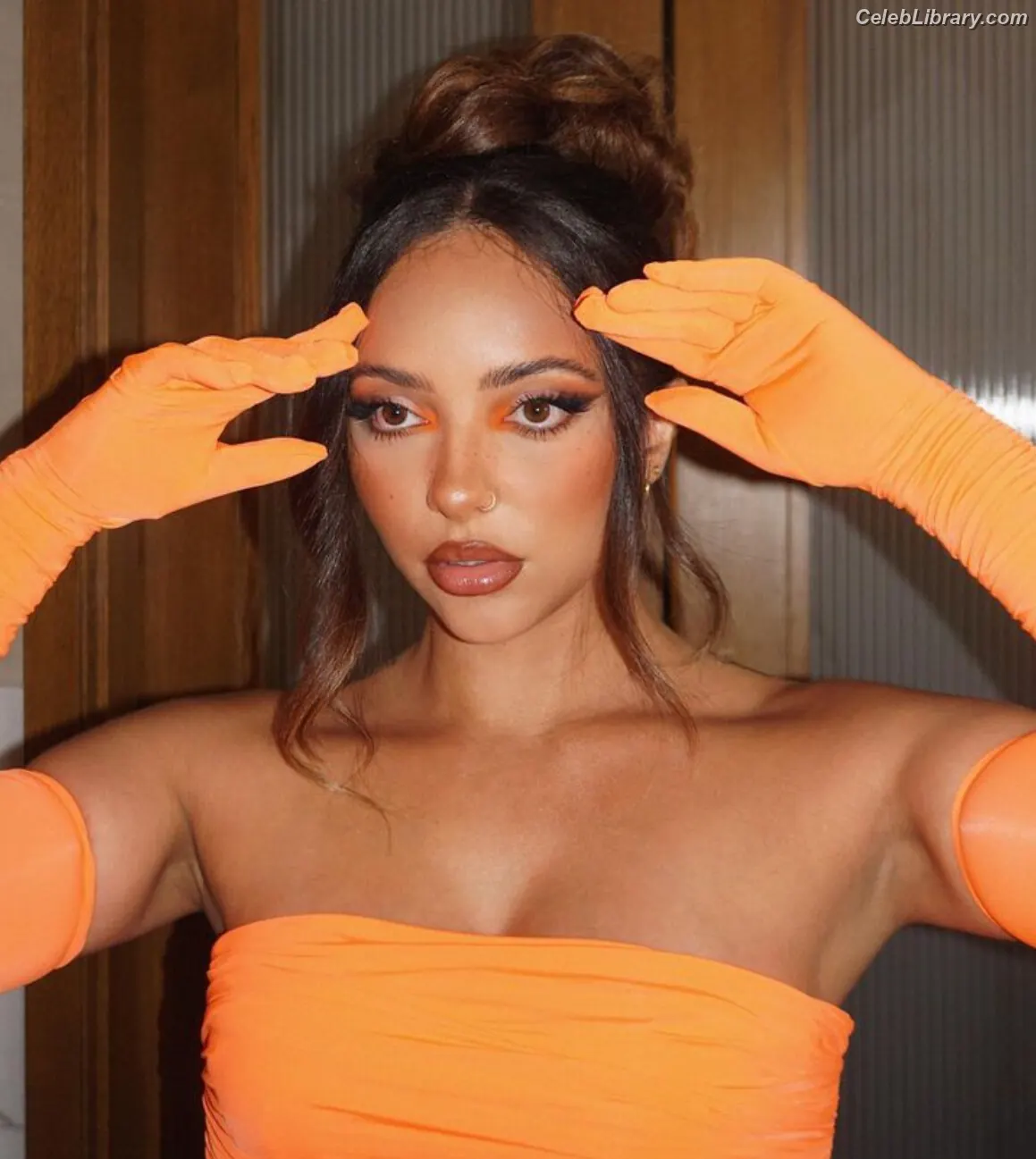 Jade Thirlwall photo 10 of 475
