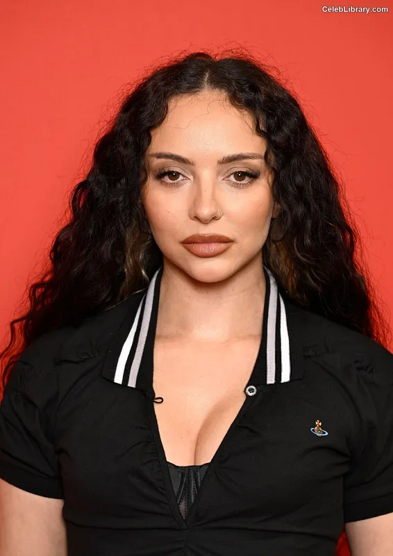 Jade Thirlwall photo 5 of 476
