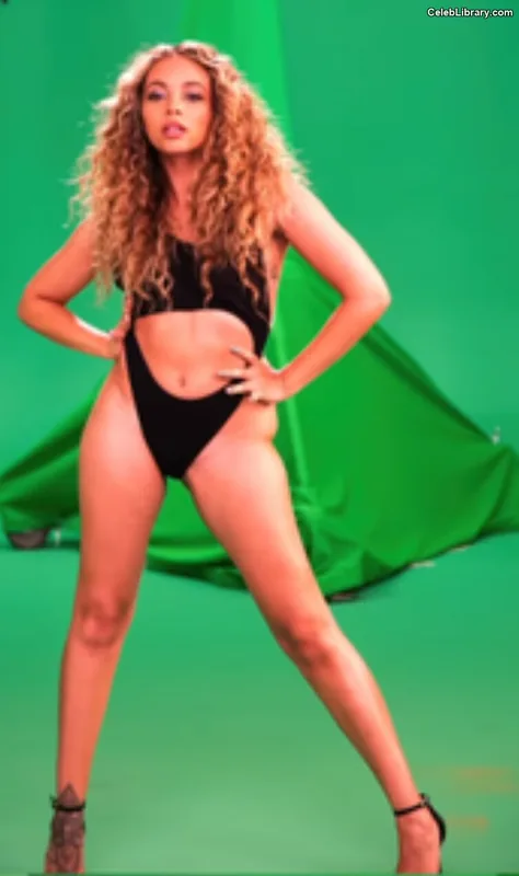Jade Thirlwall photo 20 of 476