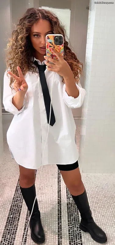 Jade Thirlwall photo 22 of 476