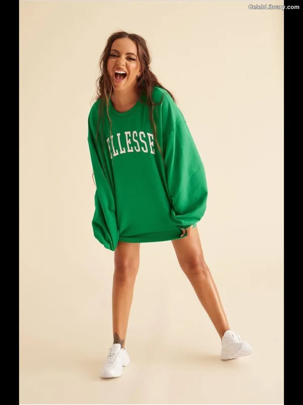 Jade Thirlwall photo 7 of 476