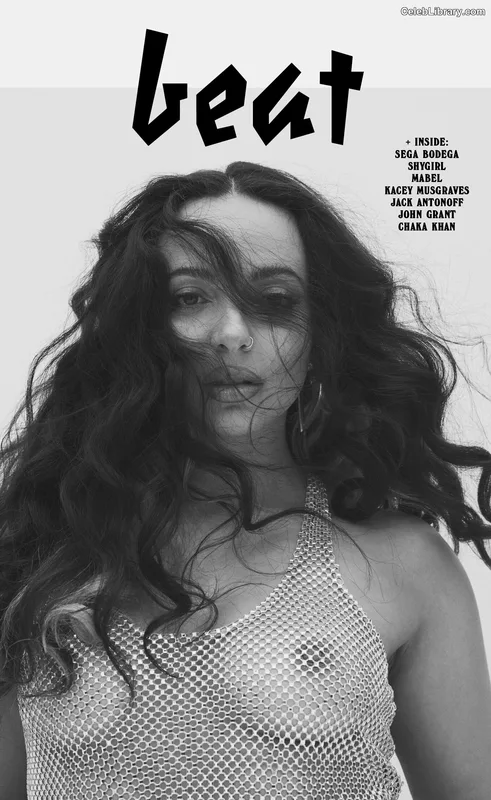 Jade Thirlwall photo 12 of 476