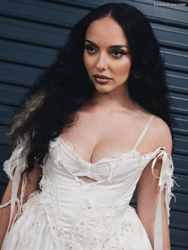 Jade Thirlwall photo 12 of 476