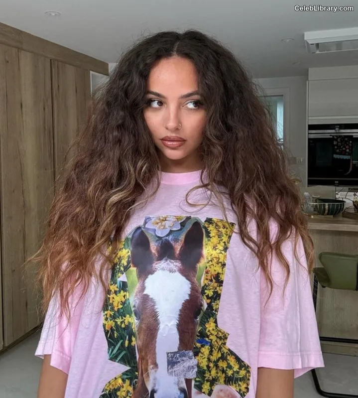Jade Thirlwall photo 7 of 476