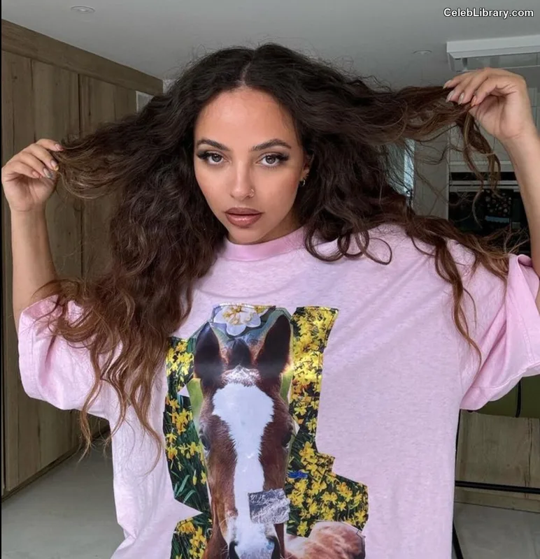 Jade Thirlwall photo 8 of 476