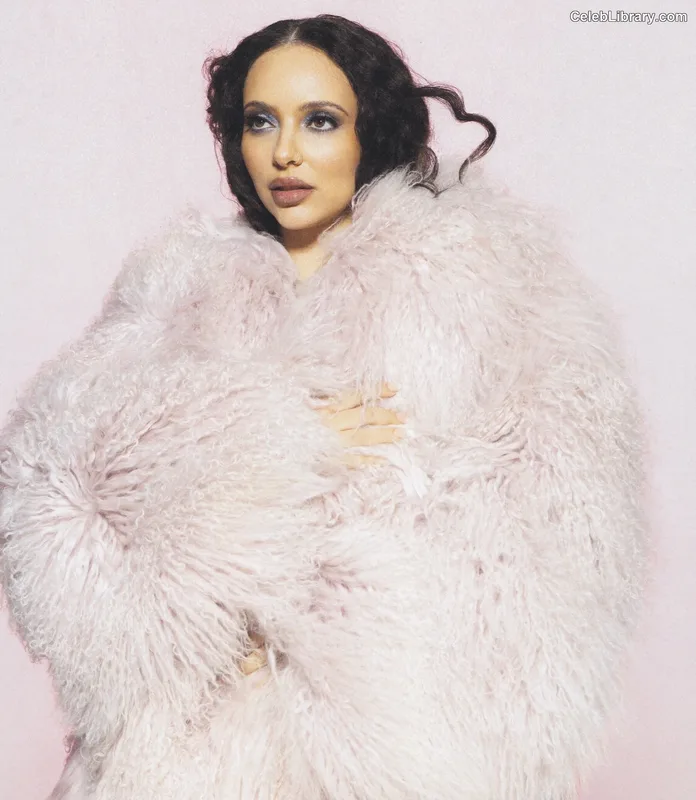 Jade Thirlwall photo 15 of 476