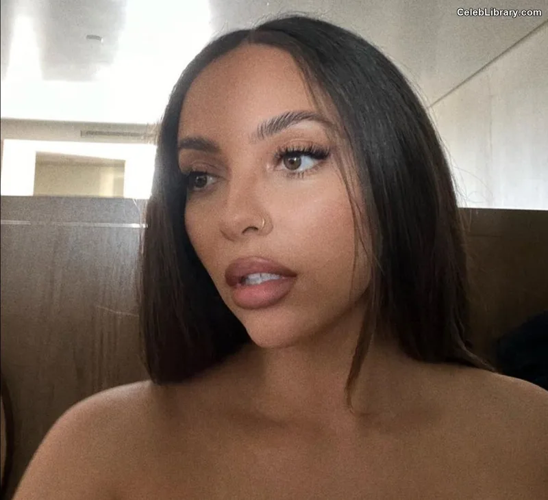 Jade Thirlwall photo 12 of 476