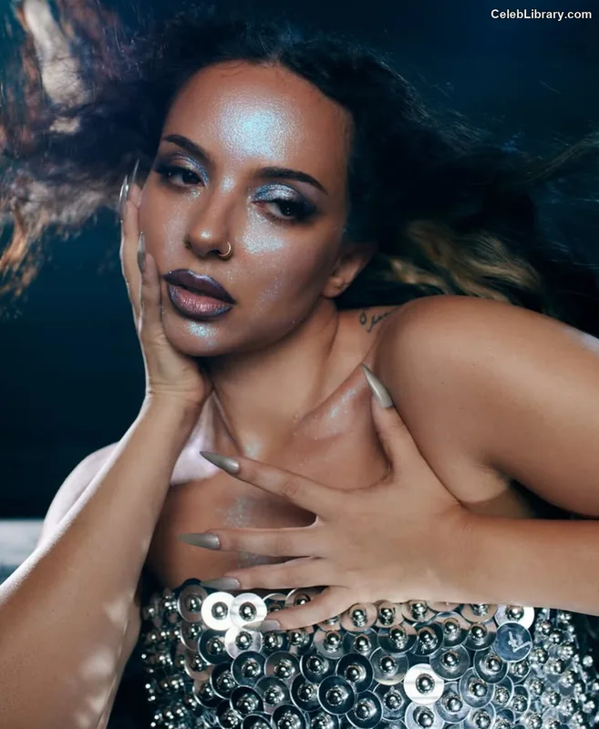 Jade Thirlwall photo 11 of 476