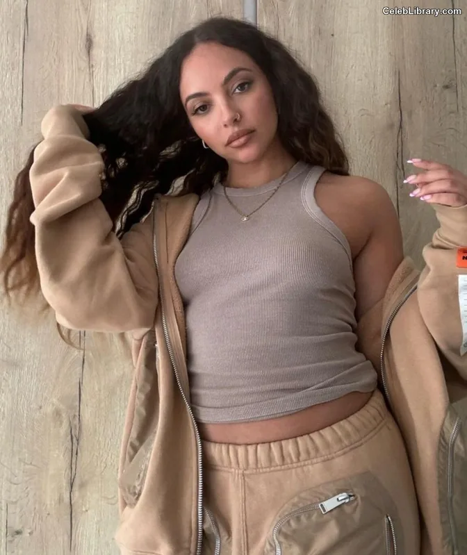 Jade Thirlwall photo 16 of 476