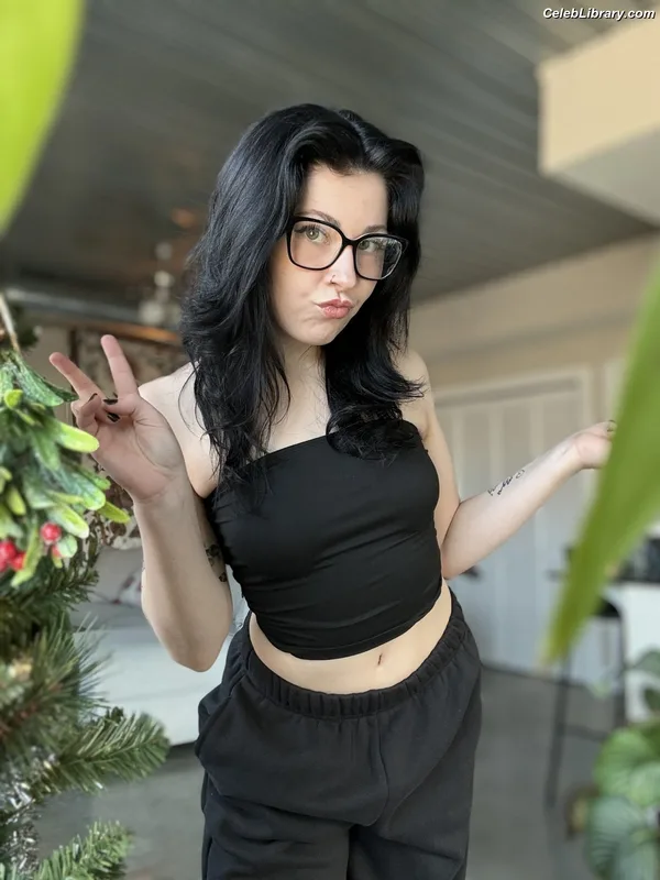 Jaelaray photo 18 of 2442