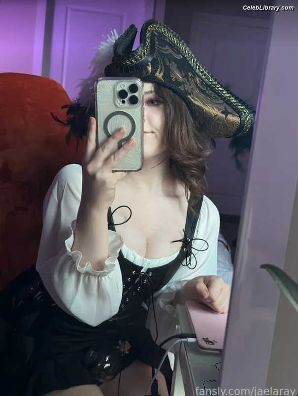 Jaelaray photo 22 of 2442