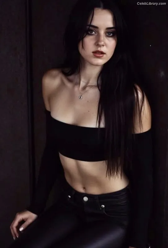 Jaexlynne photo 10 of 100
