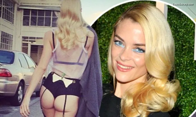 Jaime King photo 17 of 42