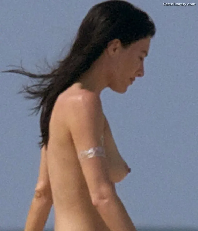 Jaime Murray photo 14 of 22