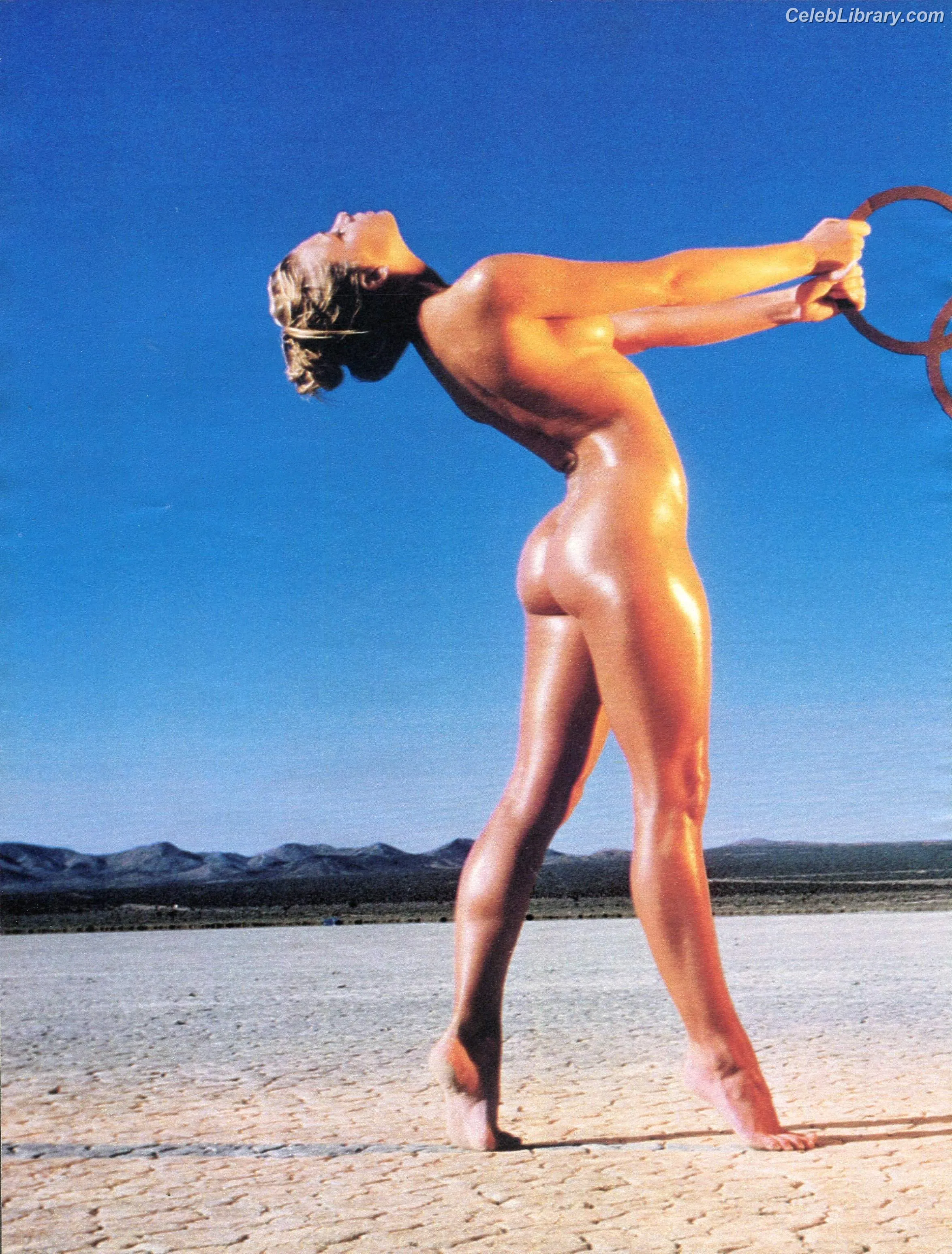 Jaime Pressly photo 9 of 299