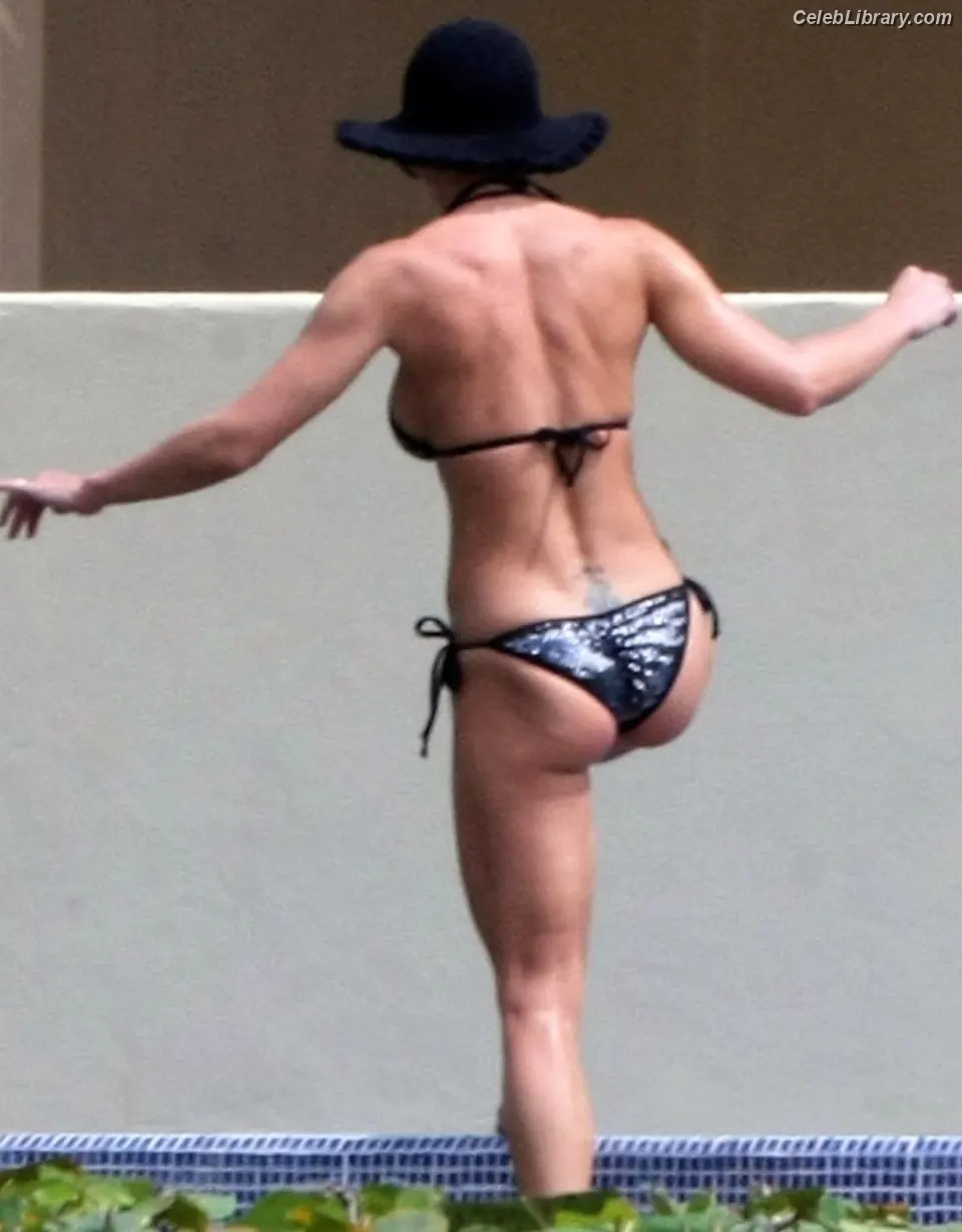 Jaime Pressly photo 12 of 299