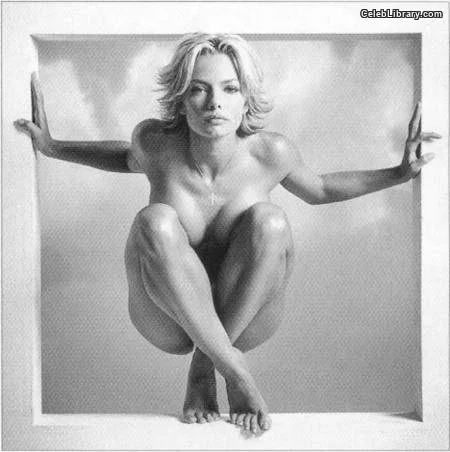 Jaime Pressly photo 16 of 298