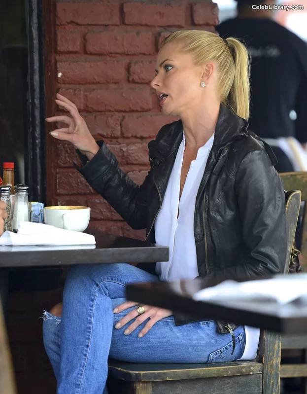 Jaime Pressly photo 20 of 298