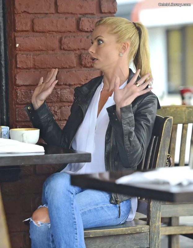 Jaime Pressly photo 21 of 298