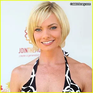 Jaime Pressly photo 5 of 298