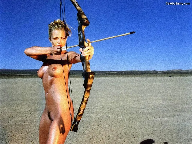 Jaime Pressly photo 19 of 298