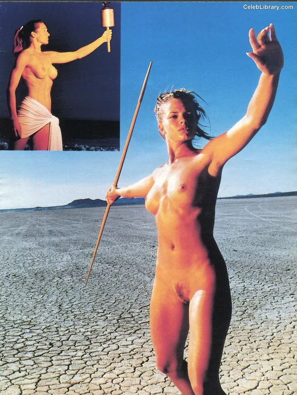 Jaime Pressly photo 15 of 298
