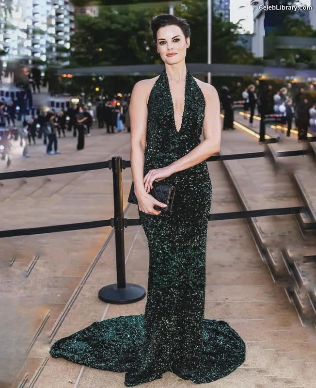 Jaimie Alexander photo 23 of 292