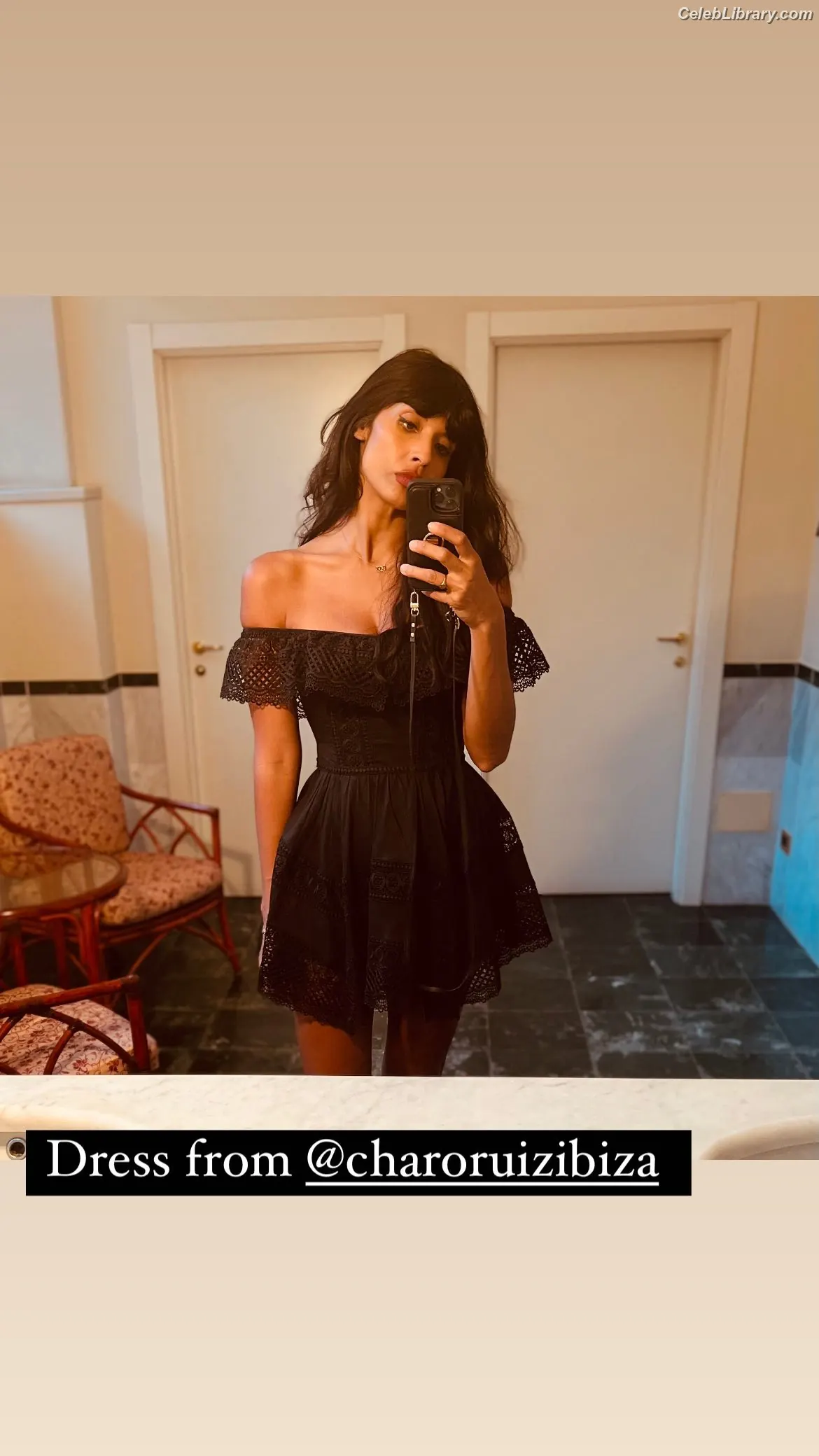 Jameela Jamil photo 5 of 282