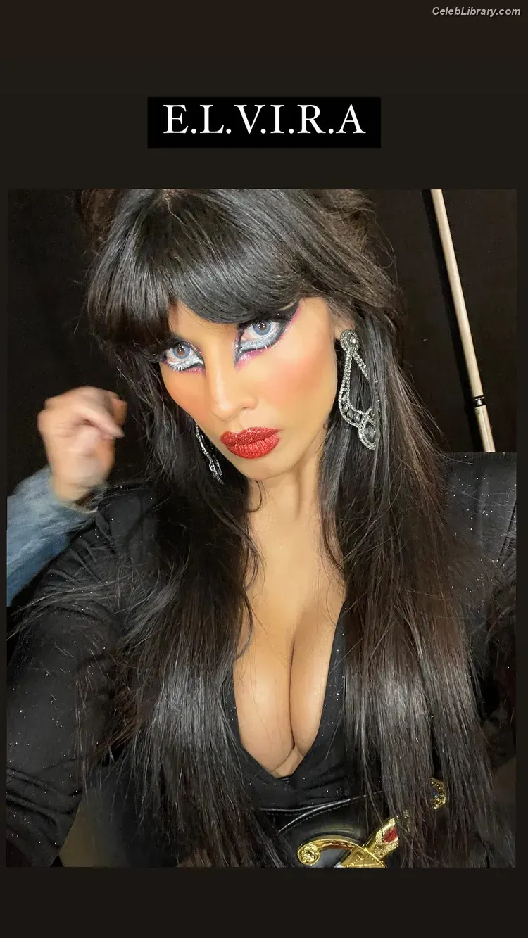 Jameela Jamil photo 1 of 282