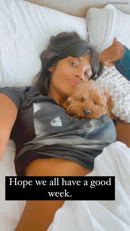 Jameela Jamil photo 16 of 283