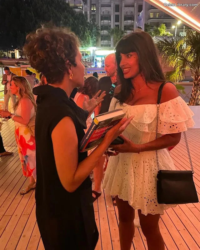 Jameela Jamil photo 21 of 283